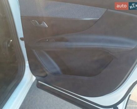 Білий Пежо 5008, об'ємом двигуна 1.5 л та пробігом 158 тис. км за 23700 $, фото 26 на Automoto.ua