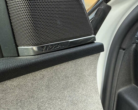 Білий Пежо 5008, об'ємом двигуна 2 л та пробігом 113 тис. км за 28999 $, фото 15 на Automoto.ua