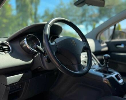 Білий Пежо 5008, об'ємом двигуна 1.6 л та пробігом 256 тис. км за 8900 $, фото 16 на Automoto.ua