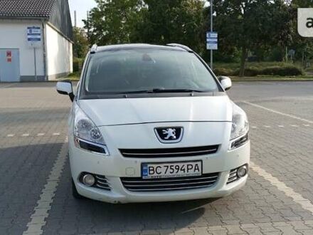 Пежо 5008 2012 в Черновцах на Automoto.ua Белый Пежо 5008, объемом двигателя 1.56 л и пробегом 250 тыс. км за 11000 $, фото 1 на Automoto.ua