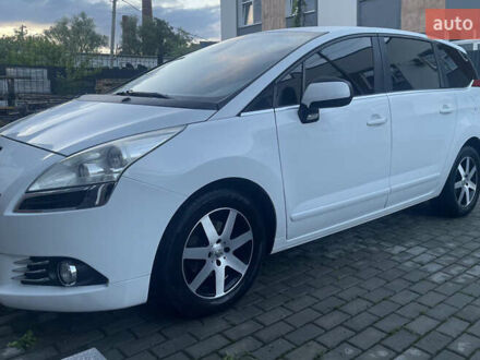 Білий Пежо 5008, об'ємом двигуна 1.6 л та пробігом 320 тис. км за 7999 $, фото 1 на Automoto.ua