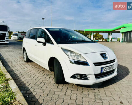 Білий Пежо 5008, об'ємом двигуна 2 л та пробігом 260 тис. км за 9000 $, фото 1 на Automoto.ua