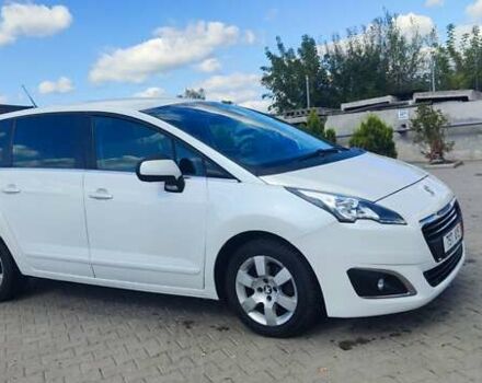 Білий Пежо 5008, об'ємом двигуна 1.6 л та пробігом 204 тис. км за 9850 $, фото 1 на Automoto.ua