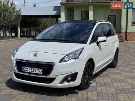 Пежо 5008 2014 в Самборе на Automoto.ua Белый Пежо 5008, объемом двигателя 1.6 л и пробегом 201 тыс. км за 9700 $, фото 1 на Automoto.ua