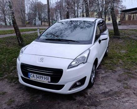 Белый Пежо 5008, объемом двигателя 1.56 л и пробегом 180 тыс. км за 8555 $, фото 1 на Automoto.ua