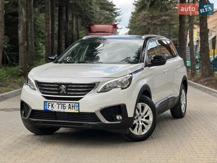 Белый Пежо 5008, объемом двигателя 1.5 л и пробегом 197 тыс. км за 21450 $, фото 1 на Automoto.ua