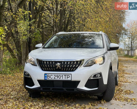 Белый Пежо 5008, объемом двигателя 1.5 л и пробегом 163 тыс. км за 21600 $, фото 1 на Automoto.ua