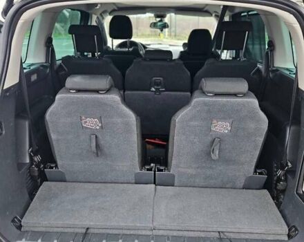 Бежевий Пежо 5008, об'ємом двигуна 1.6 л та пробігом 194 тис. км за 8500 $, фото 2 на Automoto.ua