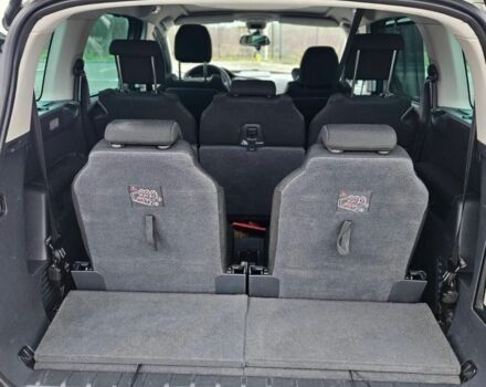 Бежевый Пежо 5008, объемом двигателя 1.6 л и пробегом 194 тыс. км за 8500 $, фото 3 на Automoto.ua