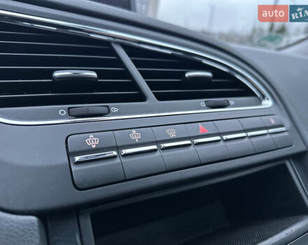 Бежевый Пежо 5008, объемом двигателя 1.6 л и пробегом 236 тыс. км за 8300 $, фото 74 на Automoto.ua