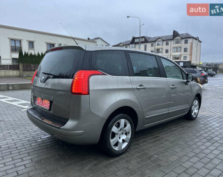 Бежевый Пежо 5008, объемом двигателя 1.6 л и пробегом 236 тыс. км за 8300 $, фото 4 на Automoto.ua