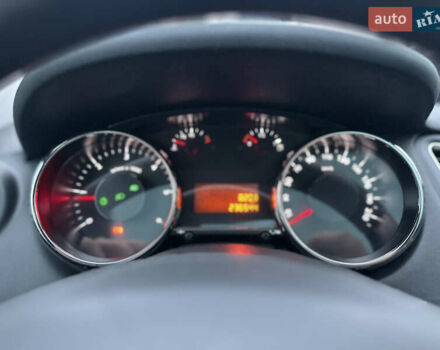 Бежевый Пежо 5008, объемом двигателя 1.6 л и пробегом 236 тыс. км за 8300 $, фото 65 на Automoto.ua