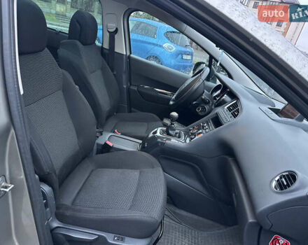 Бежевый Пежо 5008, объемом двигателя 1.6 л и пробегом 236 тыс. км за 8300 $, фото 25 на Automoto.ua