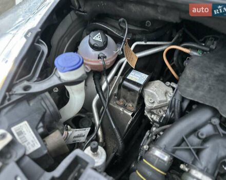 Бежевый Пежо 5008, объемом двигателя 1.6 л и пробегом 236 тыс. км за 8300 $, фото 59 на Automoto.ua