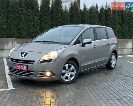 Бежевый Пежо 5008, объемом двигателя 1.6 л и пробегом 236 тыс. км за 8300 $, фото 9 на Automoto.ua
