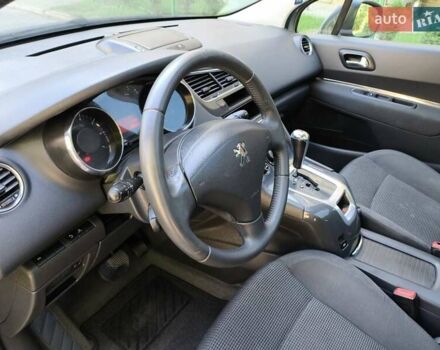 Пежо 5008 2012 в Калуше на Automoto.ua Бежевый Пежо 5008, объемом двигателя 1.6 л и пробегом 194 тыс. км за 7900 $, фото 10 на Automoto.ua