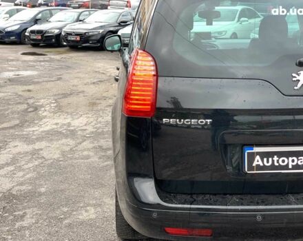 Чорний Пежо 5008, об'ємом двигуна 1.6 л та пробігом 177 тис. км за 8190 $, фото 12 на Automoto.ua