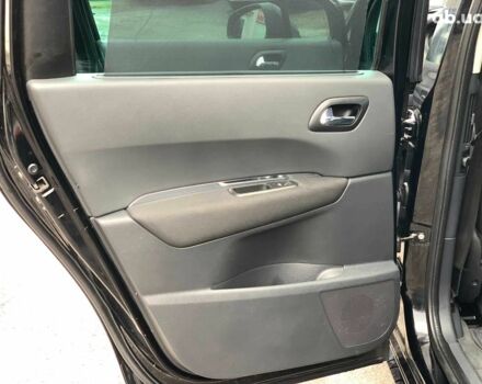 Чорний Пежо 5008, об'ємом двигуна 1.6 л та пробігом 177 тис. км за 8190 $, фото 19 на Automoto.ua