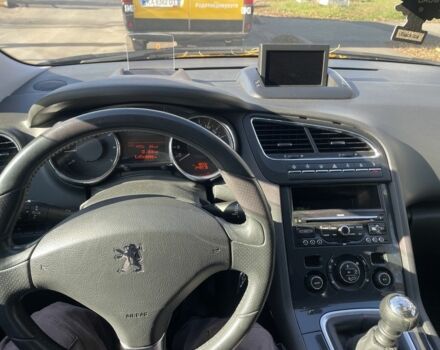 Черный Пежо 5008, объемом двигателя 1.6 л и пробегом 250 тыс. км за 6700 $, фото 10 на Automoto.ua