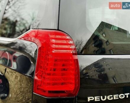 Чорний Пежо 5008, об'ємом двигуна 1.6 л та пробігом 200 тис. км за 4999 $, фото 17 на Automoto.ua