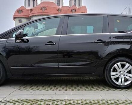 Черный Пежо 5008, объемом двигателя 1.56 л и пробегом 304 тыс. км за 8400 $, фото 10 на Automoto.ua