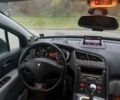 Черный Пежо 5008, объемом двигателя 2 л и пробегом 245 тыс. км за 7739 $, фото 14 на Automoto.ua