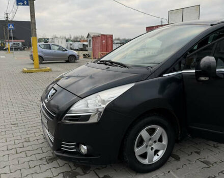 Черный Пежо 5008, объемом двигателя 1.56 л и пробегом 270 тыс. км за 4999 $, фото 2 на Automoto.ua