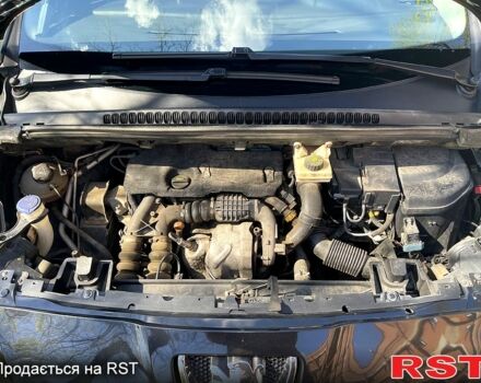 Черный Пежо 5008, объемом двигателя 1.6 л и пробегом 287 тыс. км за 8200 $, фото 8 на Automoto.ua