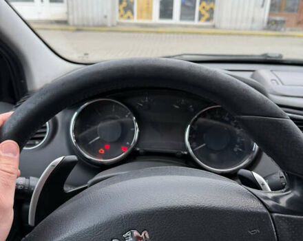 Черный Пежо 5008, объемом двигателя 1.56 л и пробегом 270 тыс. км за 4999 $, фото 31 на Automoto.ua