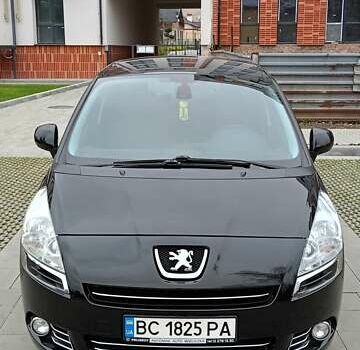 Черный Пежо 5008, объемом двигателя 1.56 л и пробегом 304 тыс. км за 8400 $, фото 1 на Automoto.ua