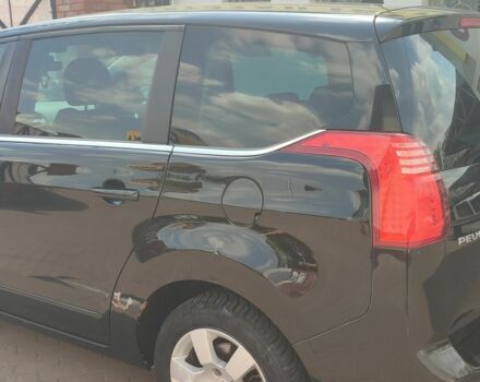 Чорний Пежо 5008, об'ємом двигуна 1.6 л та пробігом 170 тис. км за 6300 $, фото 2 на Automoto.ua