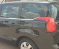 Чорний Пежо 5008, об'ємом двигуна 1.6 л та пробігом 170 тис. км за 6300 $, фото 2 на Automoto.ua