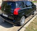 Черный Пежо 5008, объемом двигателя 1.6 л и пробегом 287 тыс. км за 8200 $, фото 2 на Automoto.ua