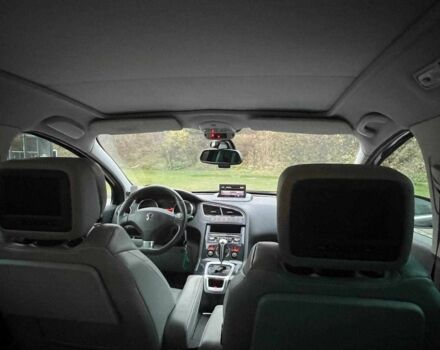 Черный Пежо 5008, объемом двигателя 2 л и пробегом 245 тыс. км за 7739 $, фото 11 на Automoto.ua