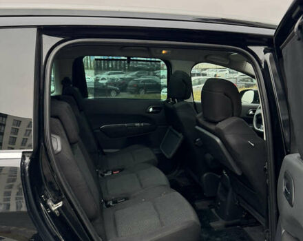 Черный Пежо 5008, объемом двигателя 1.56 л и пробегом 310 тыс. км за 6700 $, фото 28 на Automoto.ua