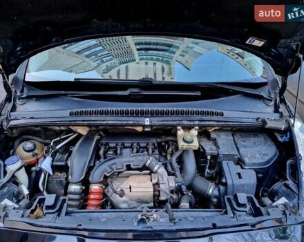 Пежо 5008 2010 у Хмельницькому на Automoto.ua Чорний Пежо 5008, об'ємом двигуна 1.6 л та пробігом 186 тис. км за 7000 $, фото 9 на Automoto.ua