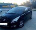 Черный Пежо 5008, объемом двигателя 1.6 л и пробегом 240 тыс. км за 6800 $, фото 1 на Automoto.ua