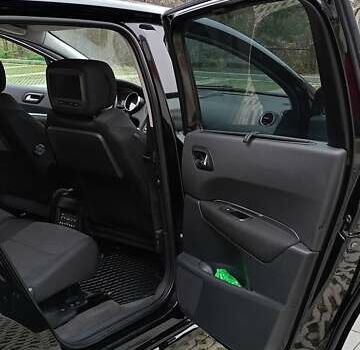 Черный Пежо 5008, объемом двигателя 1.56 л и пробегом 304 тыс. км за 8400 $, фото 21 на Automoto.ua