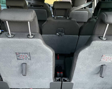 Чорний Пежо 5008, об'ємом двигуна 1.6 л та пробігом 240 тис. км за 7850 $, фото 8 на Automoto.ua