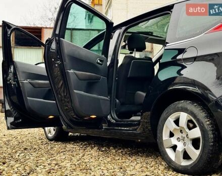 Чорний Пежо 5008, об'ємом двигуна 1.6 л та пробігом 200 тис. км за 4999 $, фото 53 на Automoto.ua