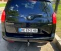 Черный Пежо 5008, объемом двигателя 1.6 л и пробегом 287 тыс. км за 8200 $, фото 1 на Automoto.ua