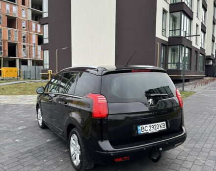 Черный Пежо 5008, объемом двигателя 1.56 л и пробегом 310 тыс. км за 6700 $, фото 5 на Automoto.ua