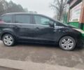 Черный Пежо 5008, объемом двигателя 1 л и пробегом 342 тыс. км за 6999 $, фото 3 на Automoto.ua