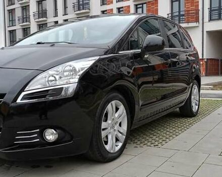 Черный Пежо 5008, объемом двигателя 1.56 л и пробегом 304 тыс. км за 8400 $, фото 11 на Automoto.ua