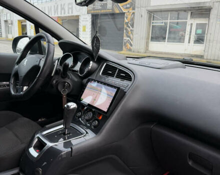 Черный Пежо 5008, объемом двигателя 1.56 л и пробегом 270 тыс. км за 4999 $, фото 18 на Automoto.ua