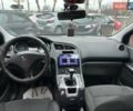 Черный Пежо 5008, объемом двигателя 1.6 л и пробегом 280 тыс. км за 7800 $, фото 3 на Automoto.ua