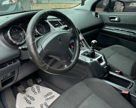 Черный Пежо 5008, объемом двигателя 1.6 л и пробегом 280 тыс. км за 7800 $, фото 9 на Automoto.ua