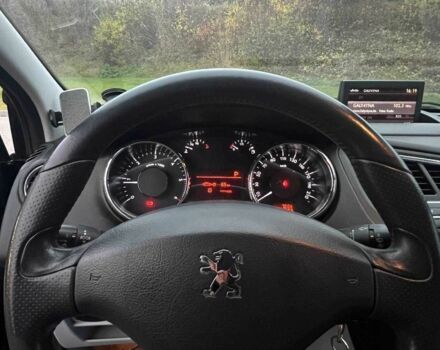 Черный Пежо 5008, объемом двигателя 2 л и пробегом 245 тыс. км за 7739 $, фото 8 на Automoto.ua