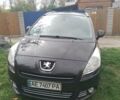 Черный Пежо 5008, объемом двигателя 1.6 л и пробегом 240 тыс. км за 8500 $, фото 1 на Automoto.ua