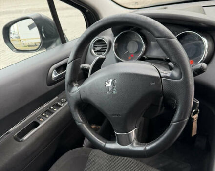 Черный Пежо 5008, объемом двигателя 1.56 л и пробегом 270 тыс. км за 4999 $, фото 20 на Automoto.ua